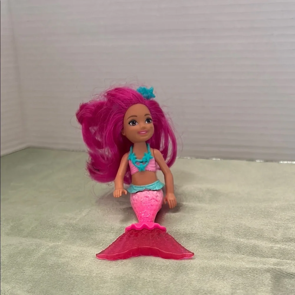 N/A charming mermaid